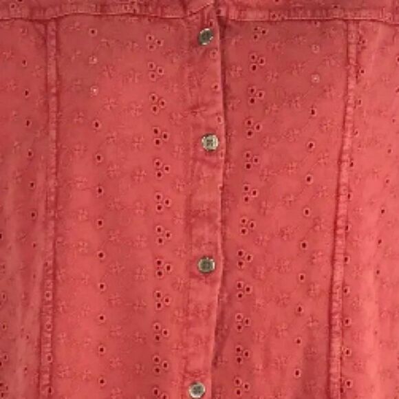 Soft Surroundings Sunwashed Eyelet Rust Red Inez Button Up Blouse Top Size S - Picture 3 of 6
